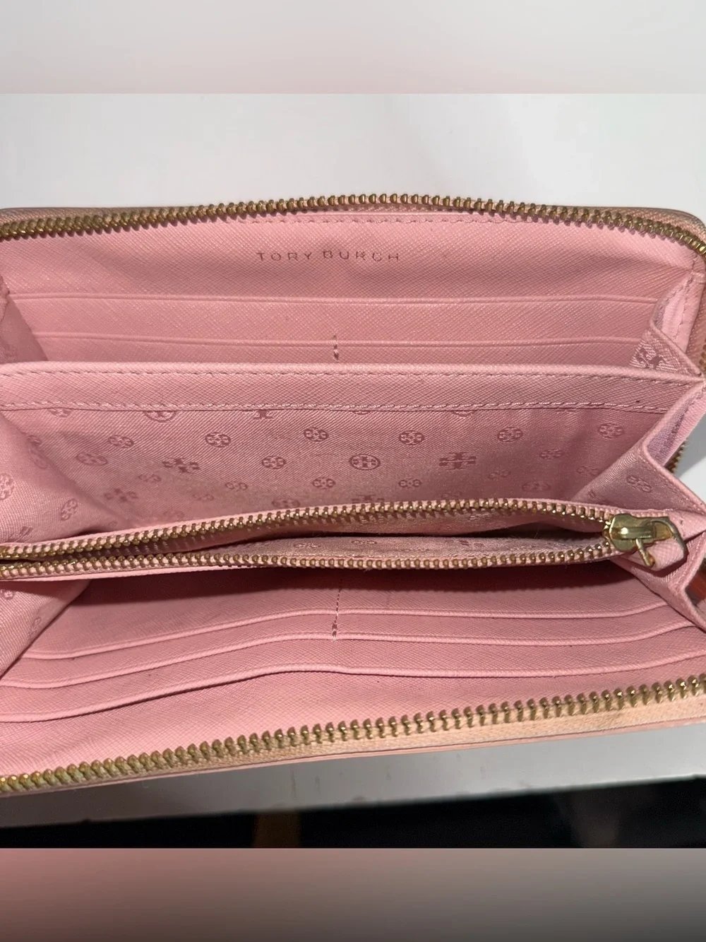 Tory Burch Blush Zip-Around Logo Wallet